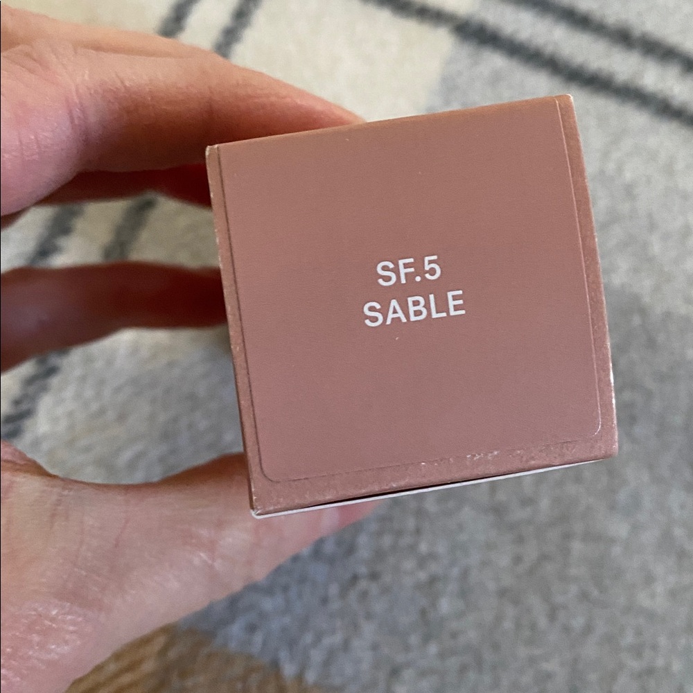 ILIA True Skin Serum Foundation - SF.5 Sable (#3) - Picture 2 of 3